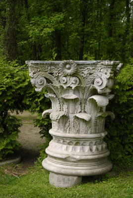 a Corrinthian capital in Guild Park and Gardens